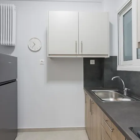 And Cozy 1 Bedroom *