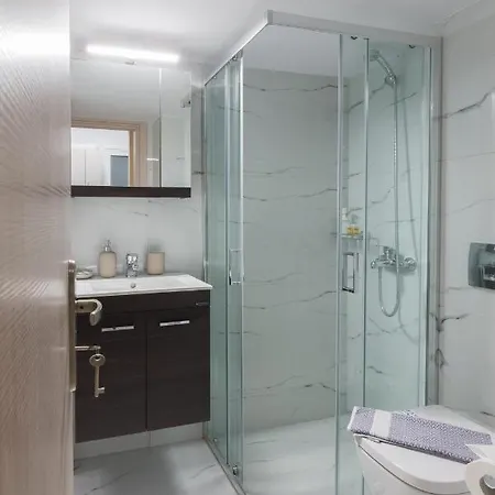Apartment And Cozy 1 Bedroom